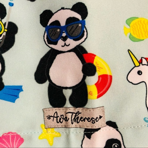 Panda scrub top - Picture 4 of 9